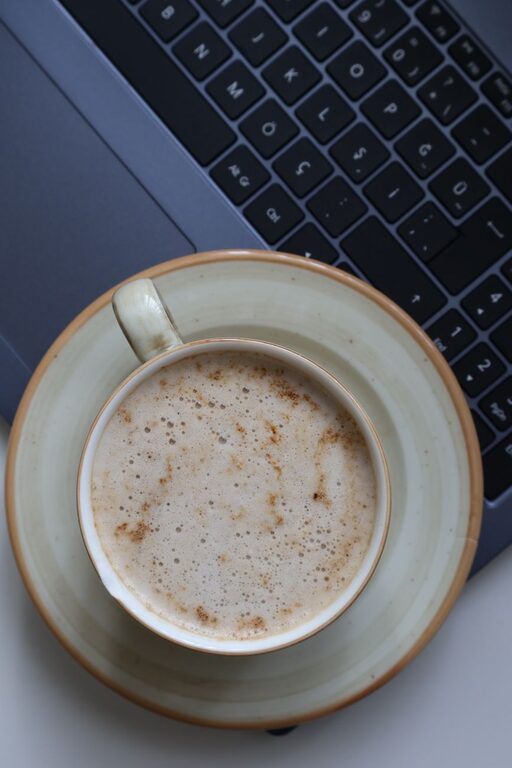 Simple Routines to Start and End Your Workday with Ease